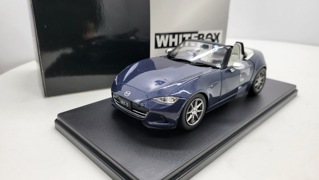 WhiteBox Mazda MX-5 Donkerblauw 2019 - Schaal 1:24