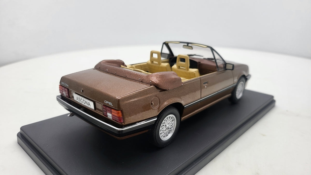 Opel Ascona C Cabriolet, donkerbruin, 1985