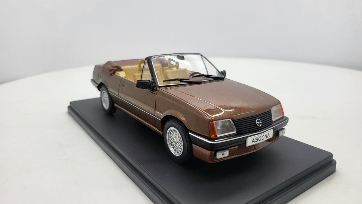 Opel Ascona C Cabriolet, donkerbruin, 1985