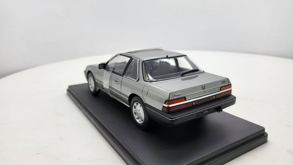 Whitebox Honda Prelude Grijs 1985 - Schaal 1:24
