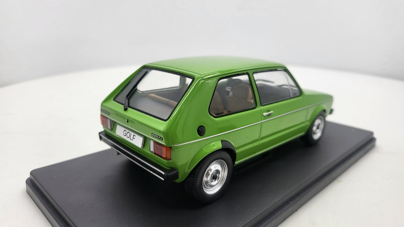 Whitebox Volkswagen Golf I Groen 1974 - Schaal 1:24