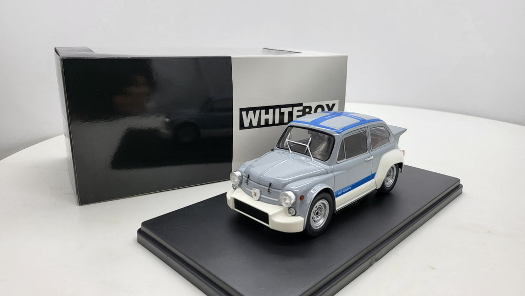 Fiat Abarth 1000 Gr.2 Grijs/Blauw 1970 - WhiteBox 1:24