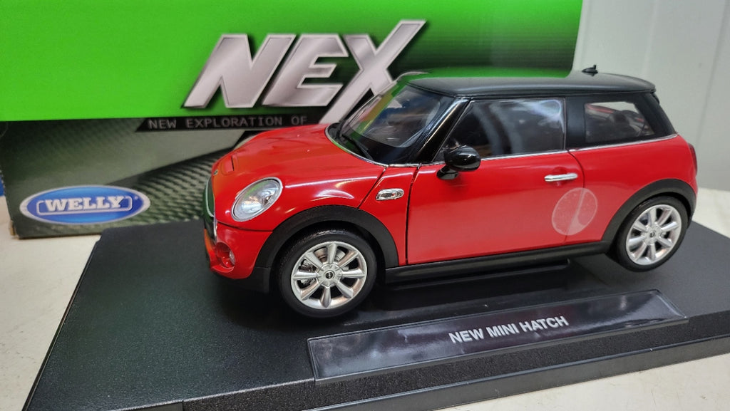 Welly NEX - New Mini Cooper S - Rood/Zwart - 2014 - 1:18