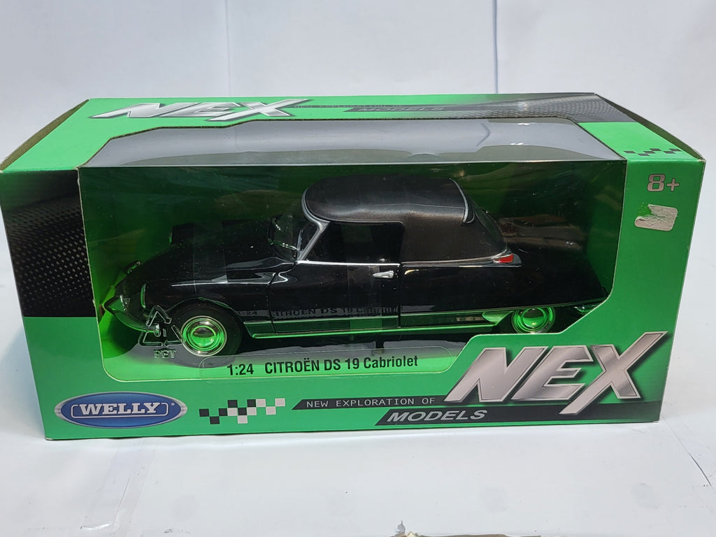 Welly Nex Citroën DS 19 Cabriolet Gesloten Dak Zwart - Schaal 1:24