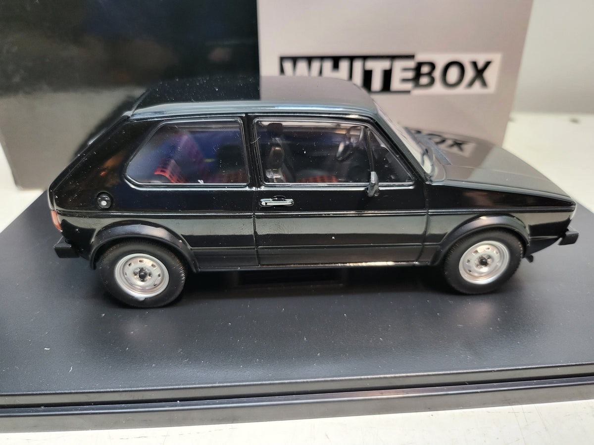 WhiteBox - Volkswagen Golf I GTi - Zwart - 1974 - 1:24