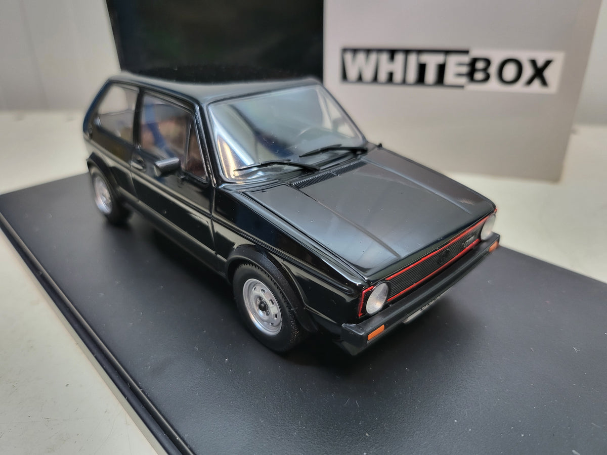 WhiteBox - Volkswagen Golf I GTi - Zwart - 1974 - 1:24