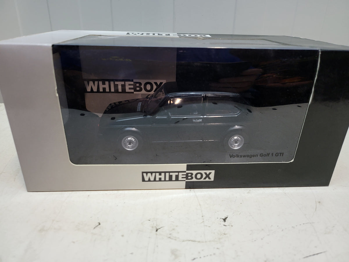 WhiteBox - Volkswagen Golf I GTi - Zwart - 1974 - 1:24