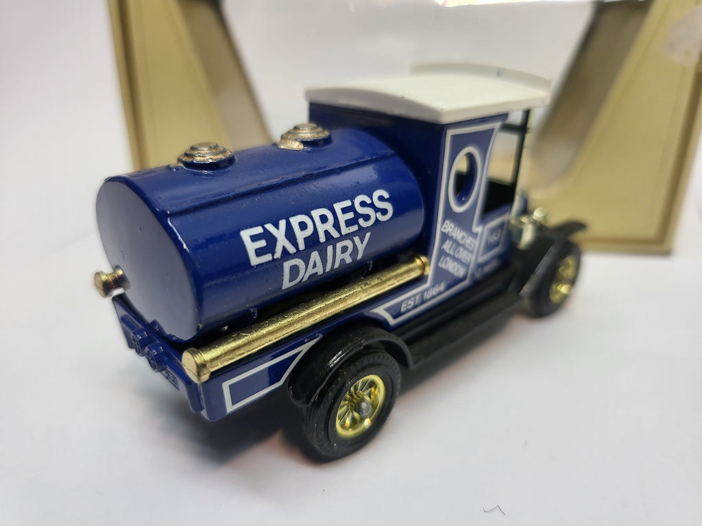 Matchbox Ford Model T Express Dairy 1912 - Models of Yesteryear