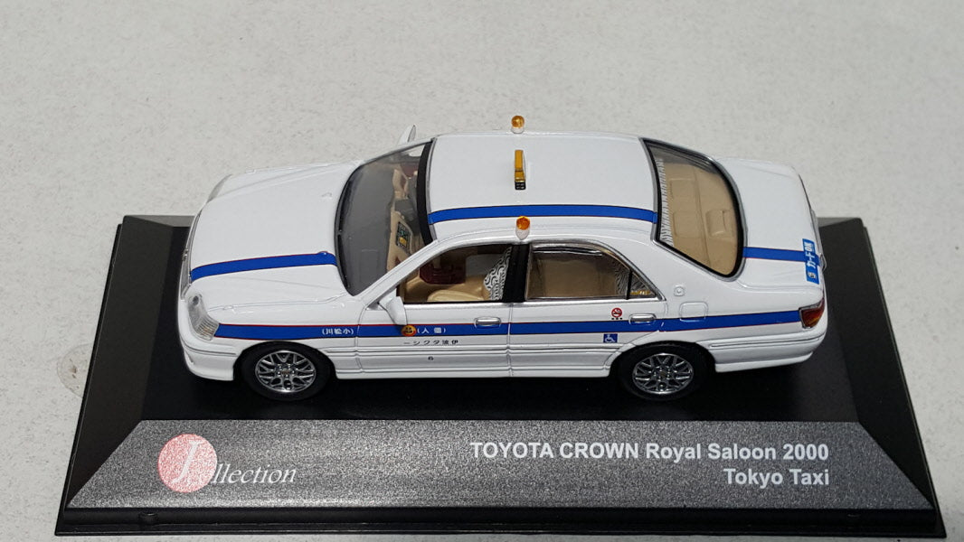 J-Collection Toyota Crown Royal Saloon Taxi Tokyo RHD, 2000 - Schaal 1:43