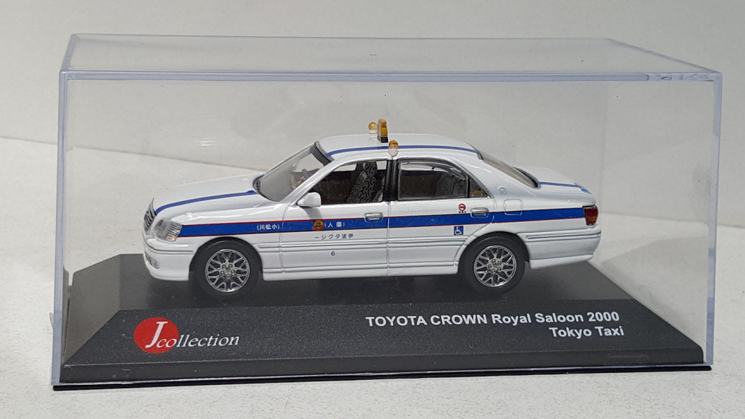 J-Collection Toyota Crown Royal Saloon Taxi Tokyo RHD, 2000 - Schaal 1:43