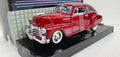 MotorMax Chevrolet Aerosedan Fleetline 1948 – rood – 1:24