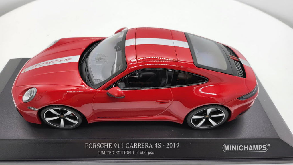 Minichamps: Porsche 911 Carrera 4S Rood (2019) - Schaal 1:18