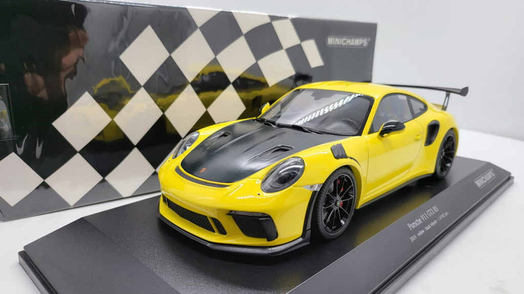 Minichamps: Porsche 911 (991.2) GT3 RS Geel (2019) - Schaal 1:18