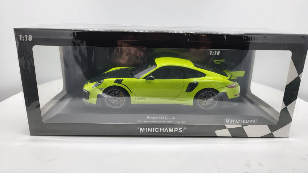 Minichamps: Porsche 911 (991.2) GT2 RS Lichtgroen (2018) - Schaal 1:18