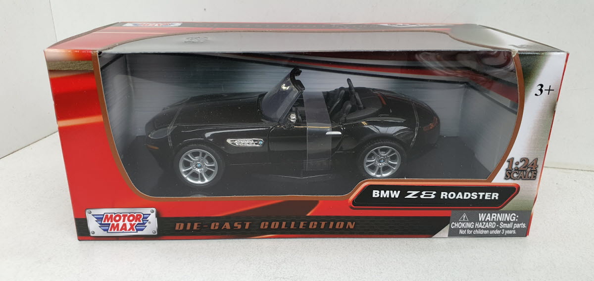 BMW Z8 zwart – MotorMax 1:24