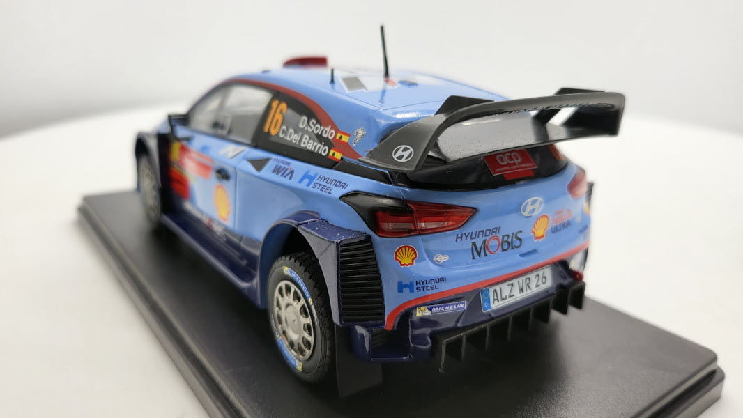 WRC Hyundai i20 #16 Rally de Portugal 2018 - Schaal 1:24