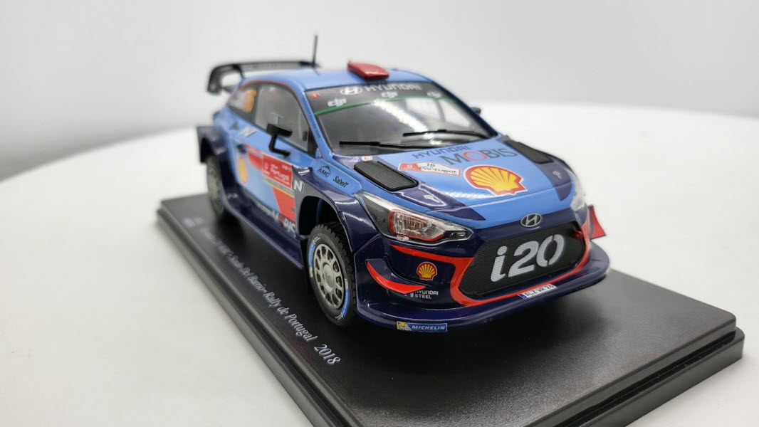 WRC Hyundai i20 #16 Rally de Portugal 2018 - Schaal 1:24