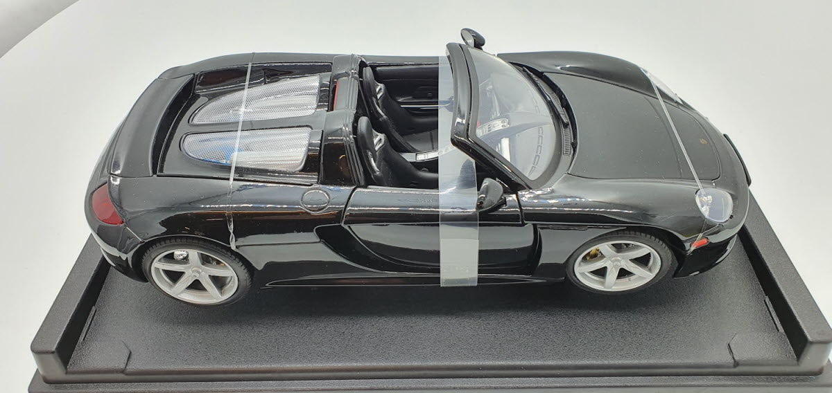 MotorMax: Porsche Carrera GT Zwart - Schaal 1:18