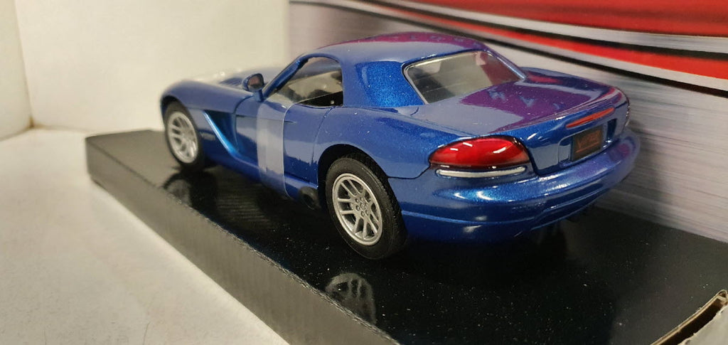 MotorMax Dodge Viper SRT-10 Hard Top Blauw 2003 - Schaal 1:24
