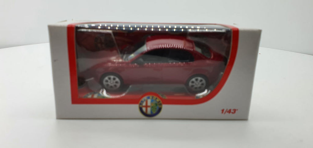 Norev Alfa Romeo 159 Rood 2005 - Schaal 1:43