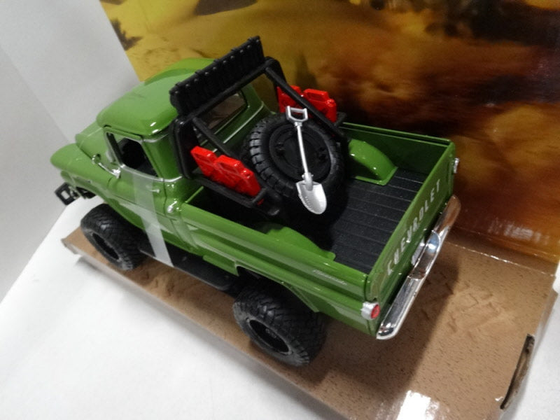 MotorMax Chevrolet Apache Fleetside Pickup Groen 1958 - Schaal 1:24