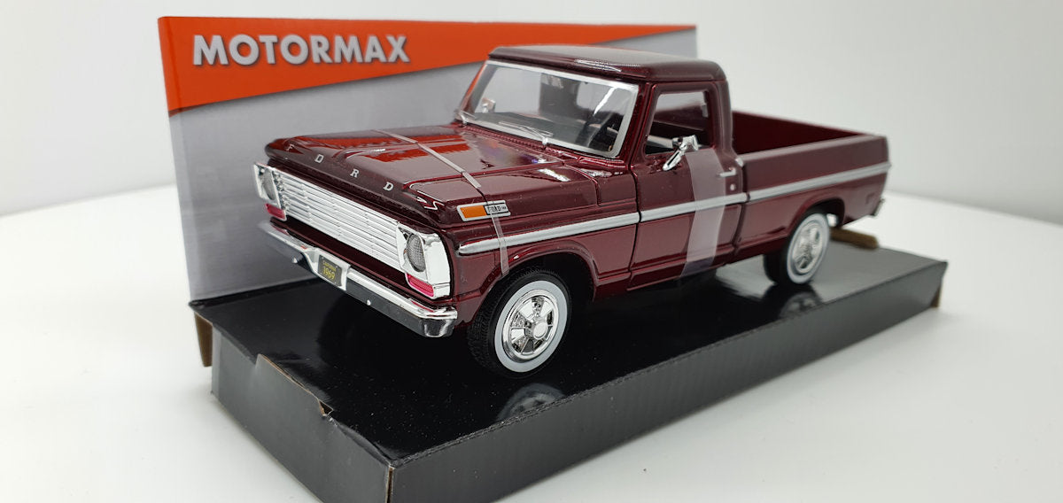 MotorMax Ford F-100 PickUp Donkerrood metallic 1969 - Schaal 1:24
