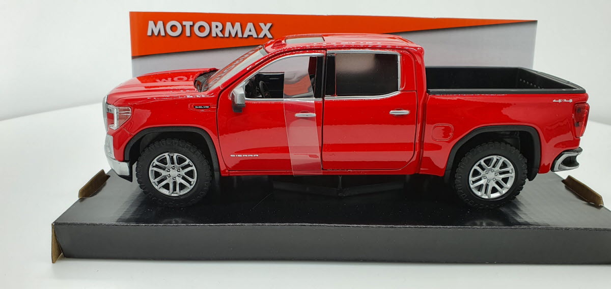 MotorMax GMC Sierra 1500 SLT Crew Cab Rood 2019 - Schaal 1:24