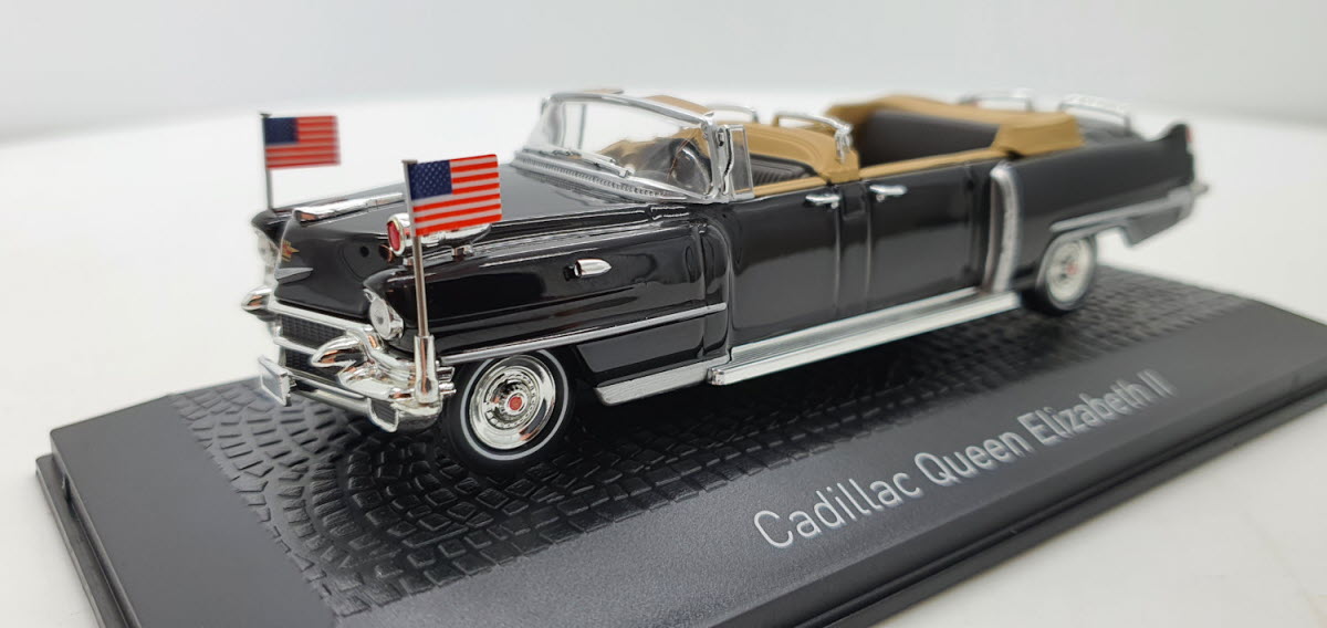 Norev Cadillac Queen Elizabeth II Zwart 1956 - Schaal 1:43