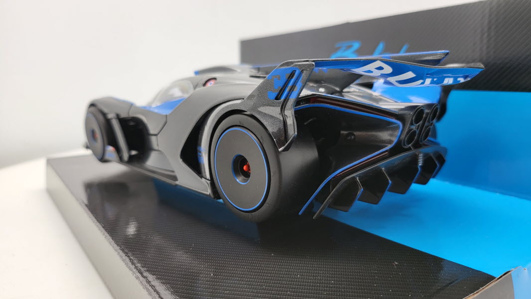 Bburago: Bugatti Bolide W16.4 - Schaal 1:18