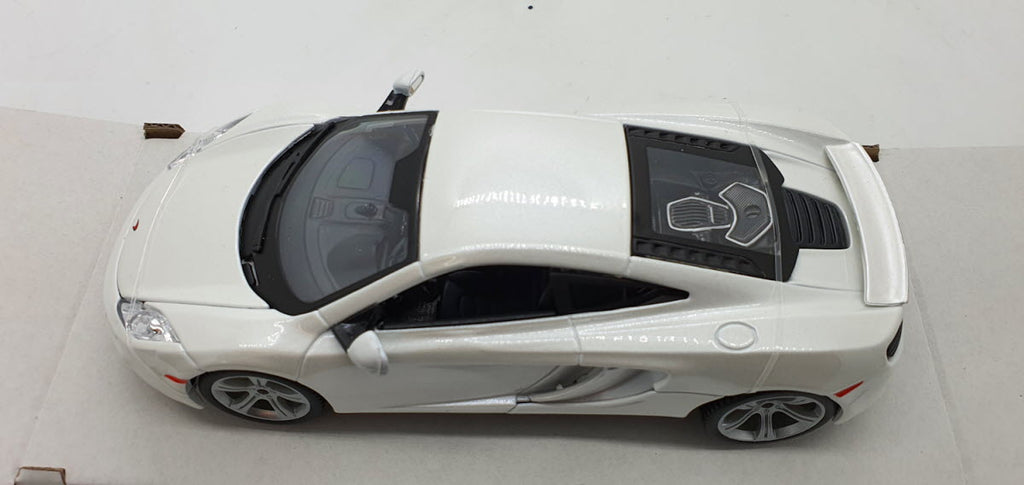 Bburago McLaren 12C Wit - Schaal 1:24