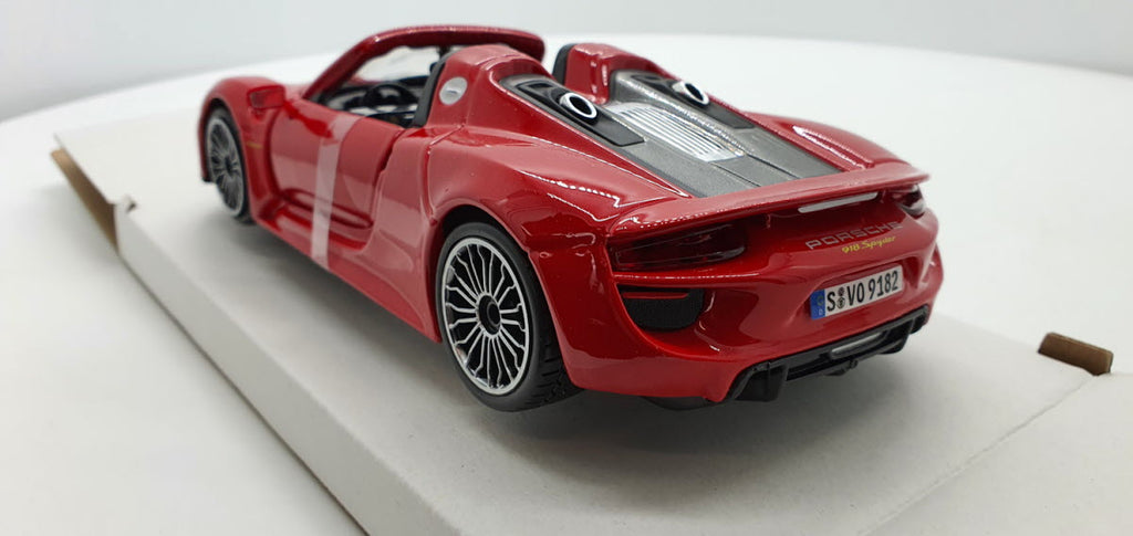 Bburago Porsche 918 Spyder Rood 2015 - Schaal 1:24