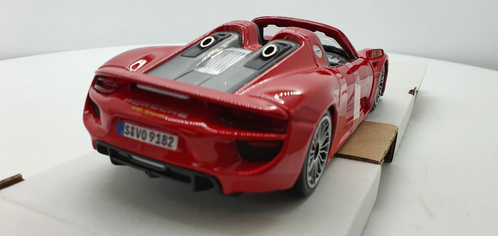 Bburago Porsche 918 Spyder Rood 2015 - Schaal 1:24