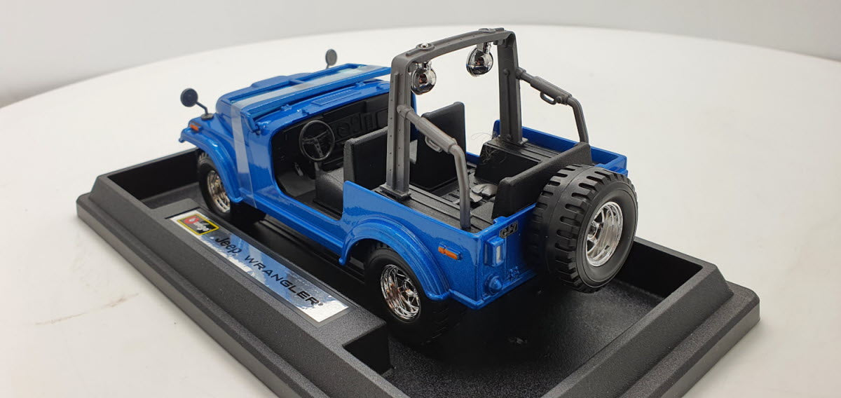 Bburago Jeep Wrangler Blauw - Schaal 1:24