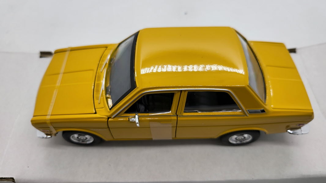 Maisto Datsun 510 Geel 1971 - Schaal 1:24