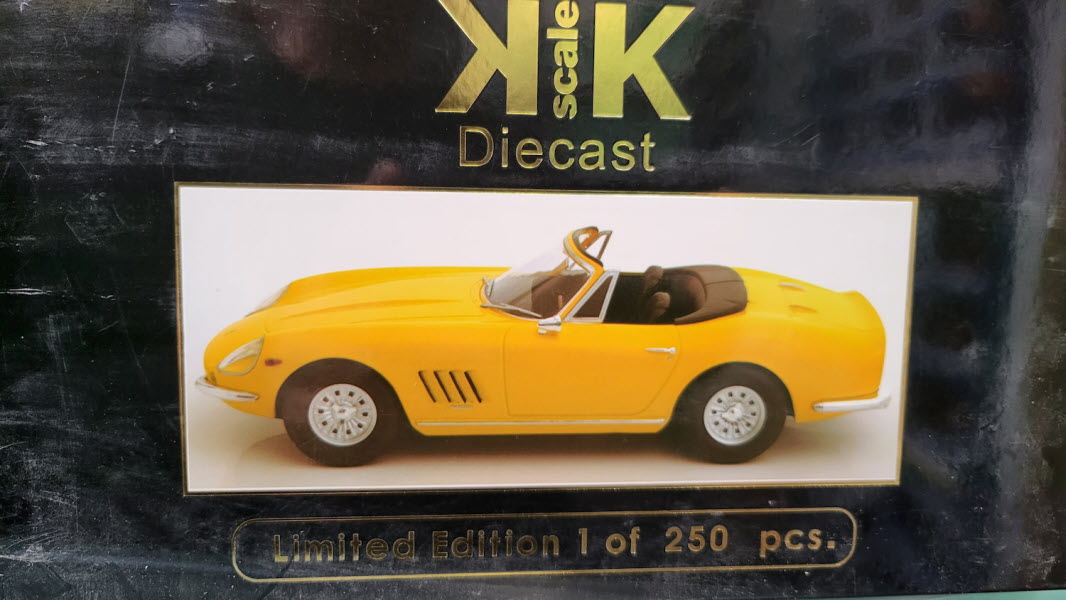 KK-Scale: Ferrari 275 GTB/4 Nart Spyder Geel (1967) - Schaal 1:18