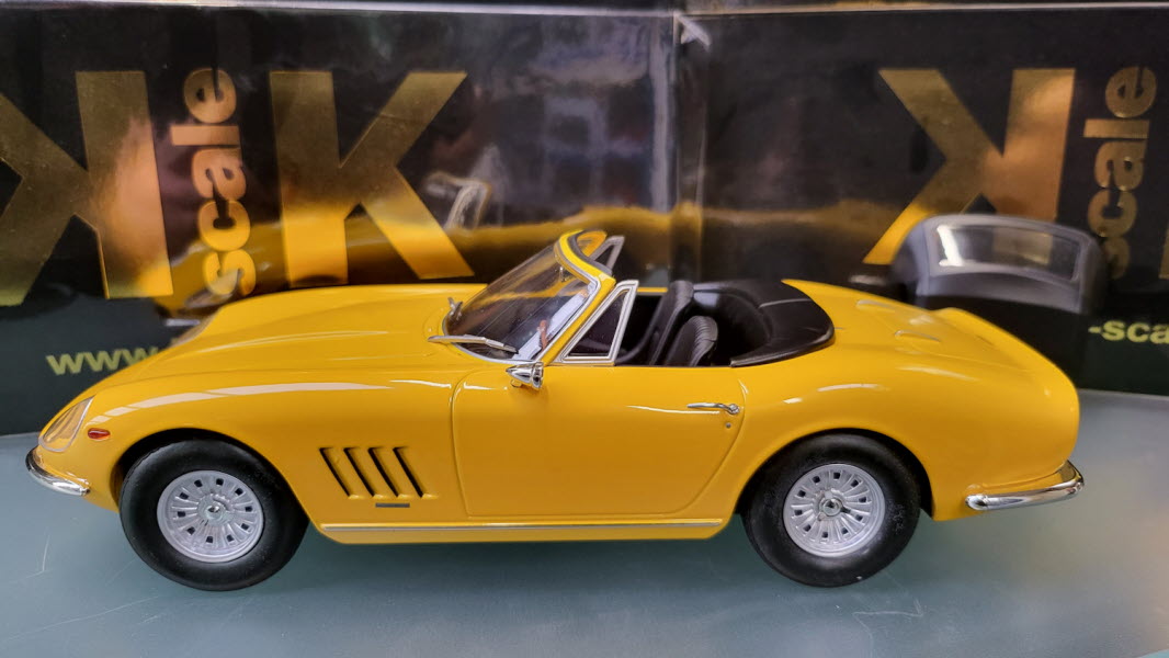 KK-Scale: Ferrari 275 GTB/4 Nart Spyder Geel (1967) - Schaal 1:18