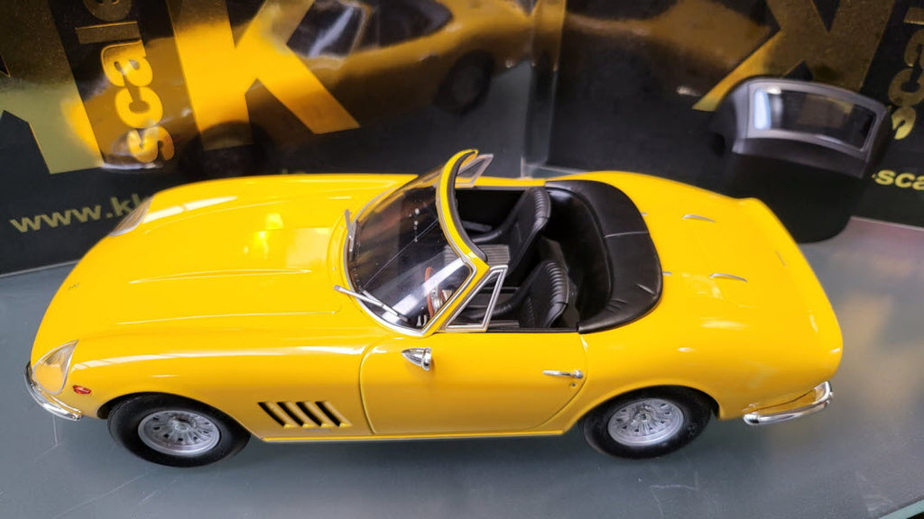 KK-Scale: Ferrari 275 GTB/4 Nart Spyder Geel (1967) - Schaal 1:18