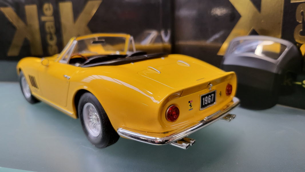 KK-Scale: Ferrari 275 GTB/4 Nart Spyder Geel (1967) - Schaal 1:18
