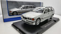 BMW 3-serie E36 Touring 1996 zilver metallic – MCG 1:18