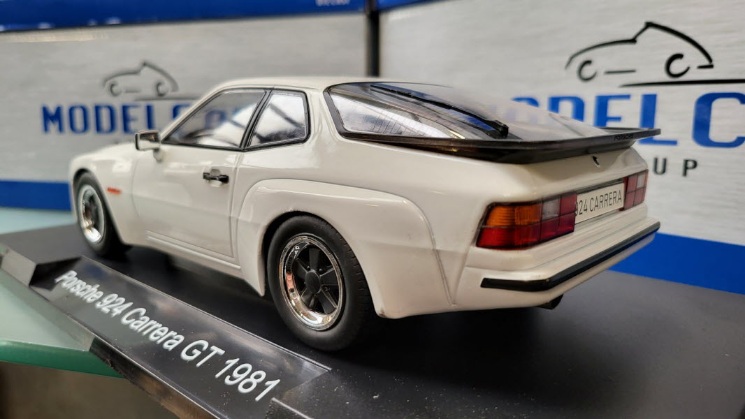 MCG: Porsche 924 Carrera GT Wit (1981) - Schaal 1:18