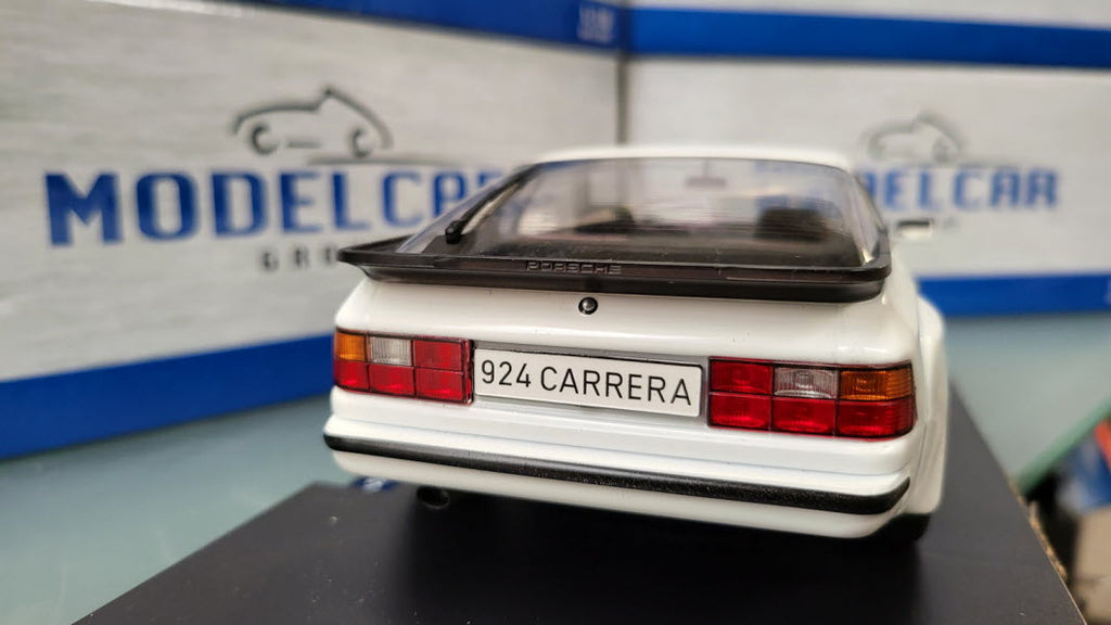 MCG: Porsche 924 Carrera GT Wit (1981) - Schaal 1:18