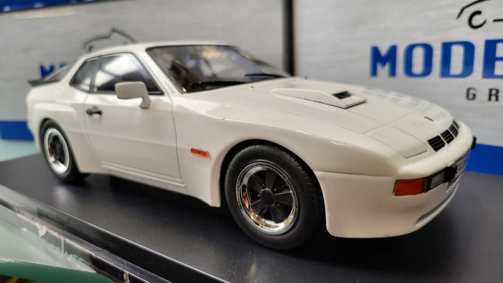 MCG: Porsche 924 Carrera GT Wit (1981) - Schaal 1:18