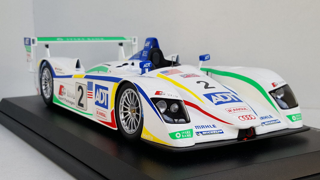 Audi R8 Champion Racing LeMans 2005 Spark Models 1:18