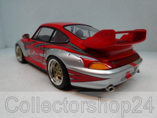 UT Models Porsche 911 993 GT2 Racing Decoration - Schaal 1:18