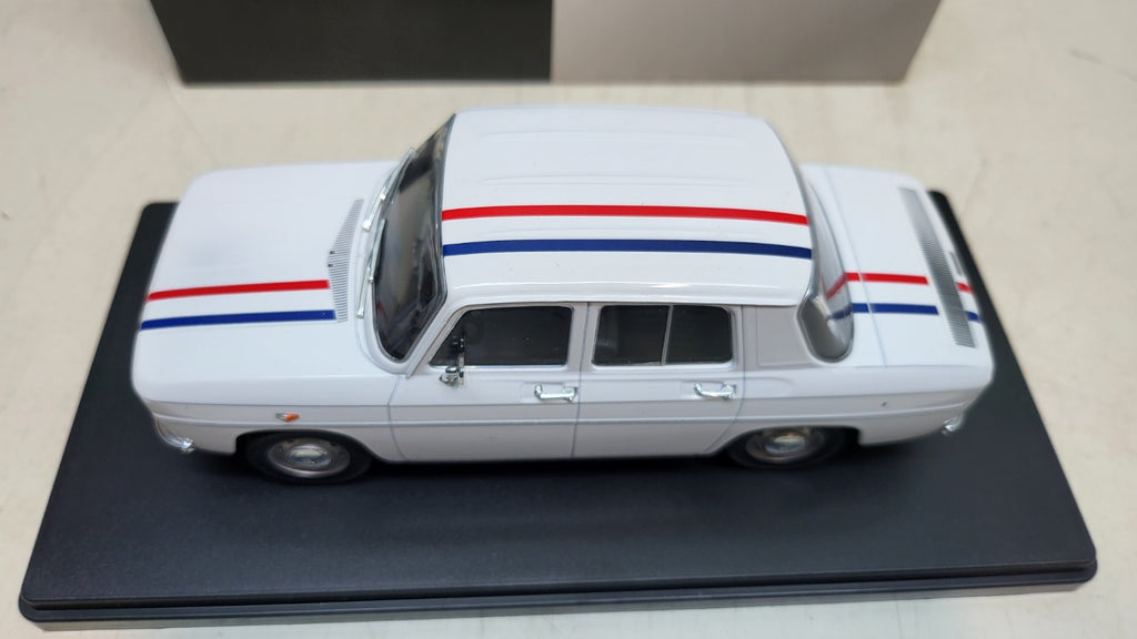 Whitebox Renault 8 Gordini Wit 1964 - Schaal 1:24
